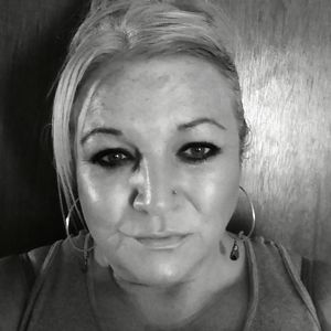 Meet your Posher, Shani